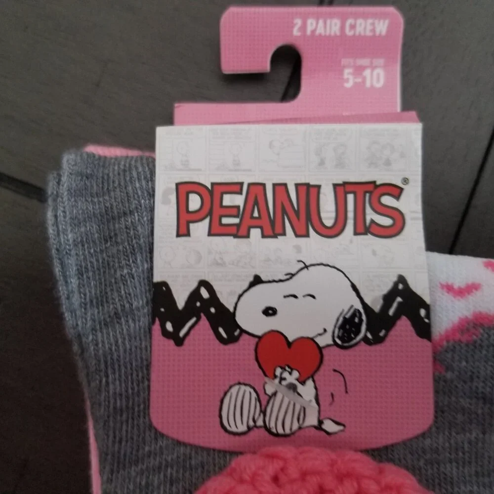 Peanuts Pink Snoopy Crochet 2 Pair Adult Crew Sock Set